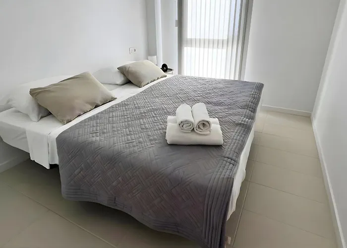 New Flat With Terrace & Pool Close To Beaches