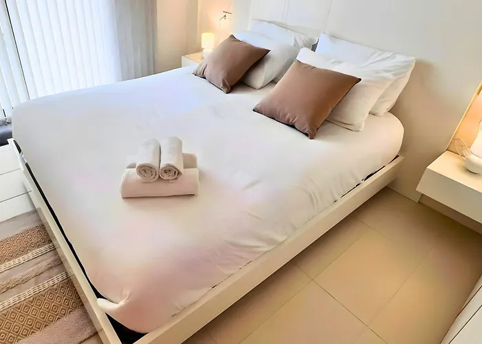 New Flat With Terrace & Pool Close To Beaches