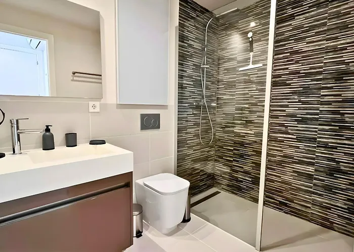 New Flat With Terrace & Pool Close To Beaches * Torrevieja