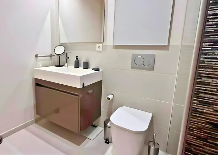 New Flat With Terrace & Pool Close To Beaches *