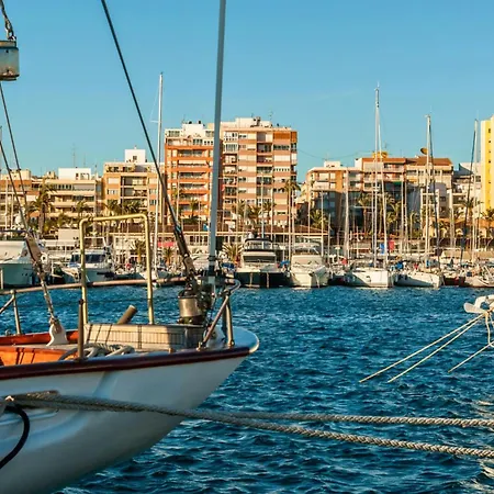 Apartamento Nuevo Con Terraza Y Piscina Próximo A Playas Torrevieja