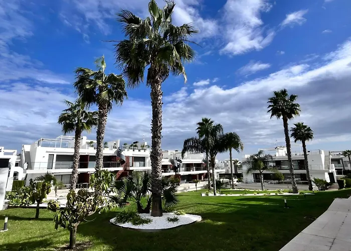 Neuf Avec Terrasse Et Piscine Proche Plages De Torrevieja